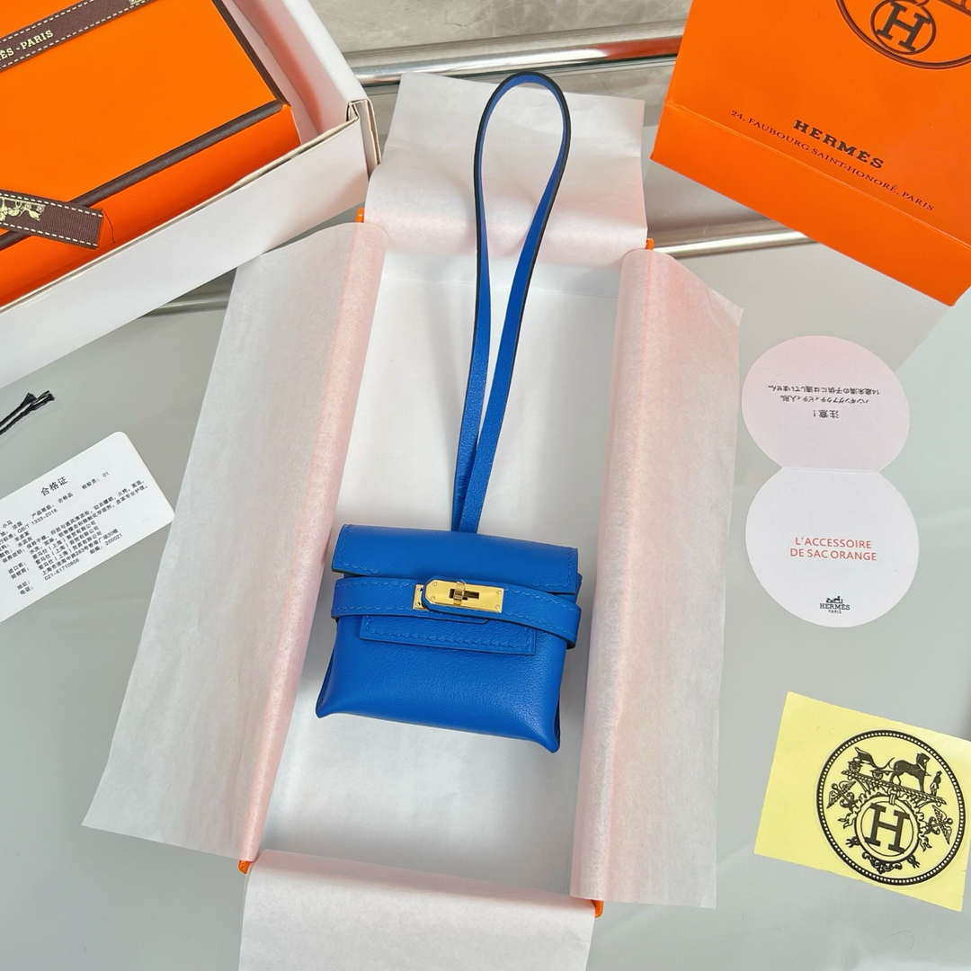 Hermes H084665CK0U Kellyfestival charm Kelly bag charm in Swift calfskin H88912
