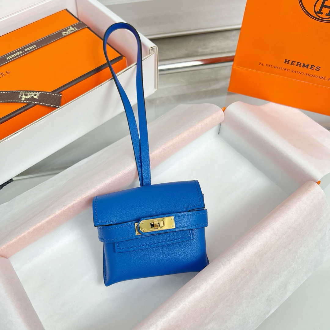 Hermes H084665CK0U Kellyfestival charm Kelly bag charm in Swift calfskin H88912