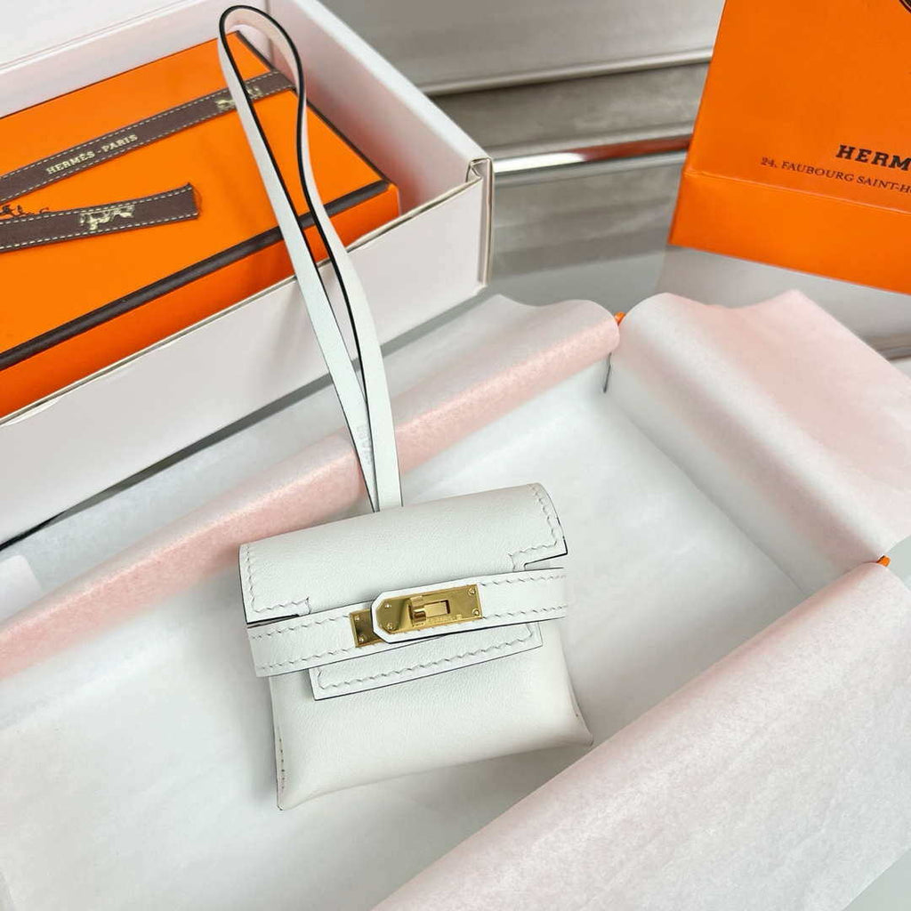 Hermes H084665CK0U Kellyfestival charm Kelly bag charm in Swift calfskin H88913