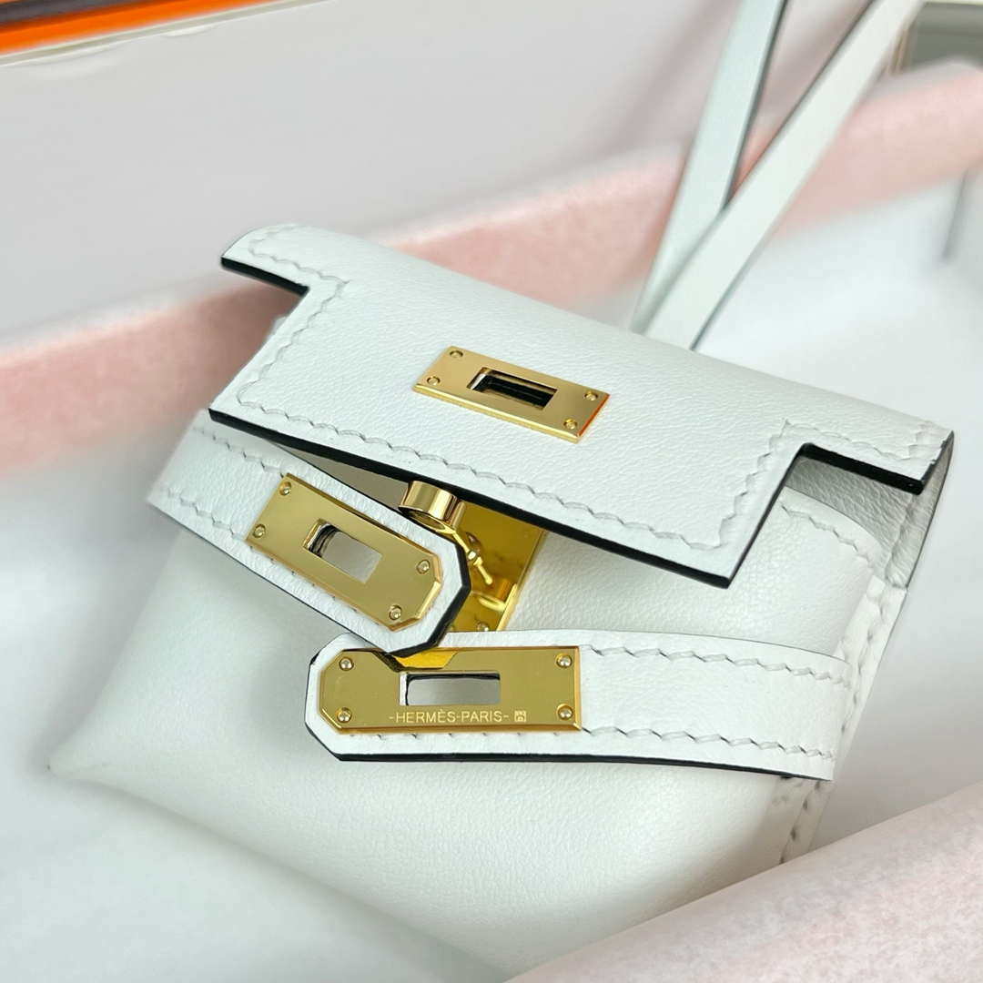 Hermes H084665CK0U Kellyfestival charm Kelly bag charm in Swift calfskin H88913