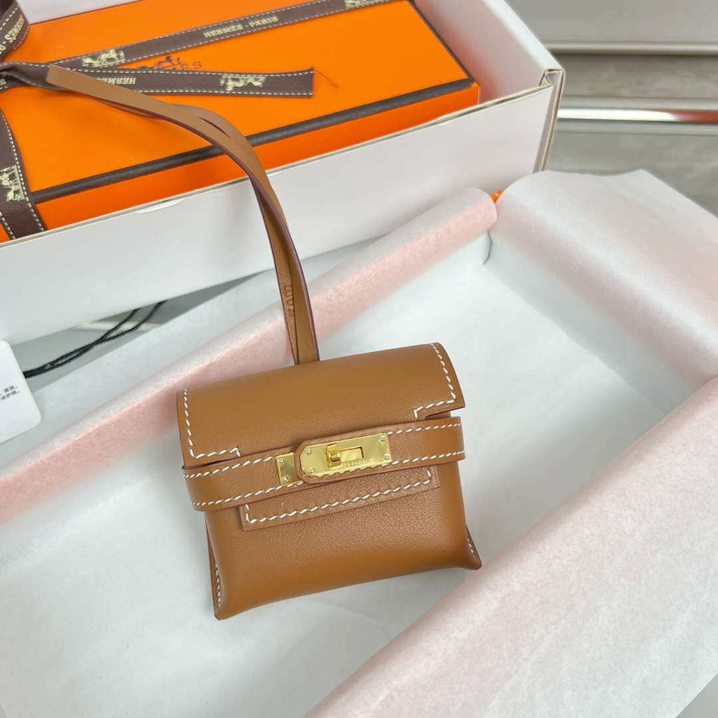 Hermes H084665CK0U Kellyfestival charm Kelly bag charm in Swift calfskin H88914