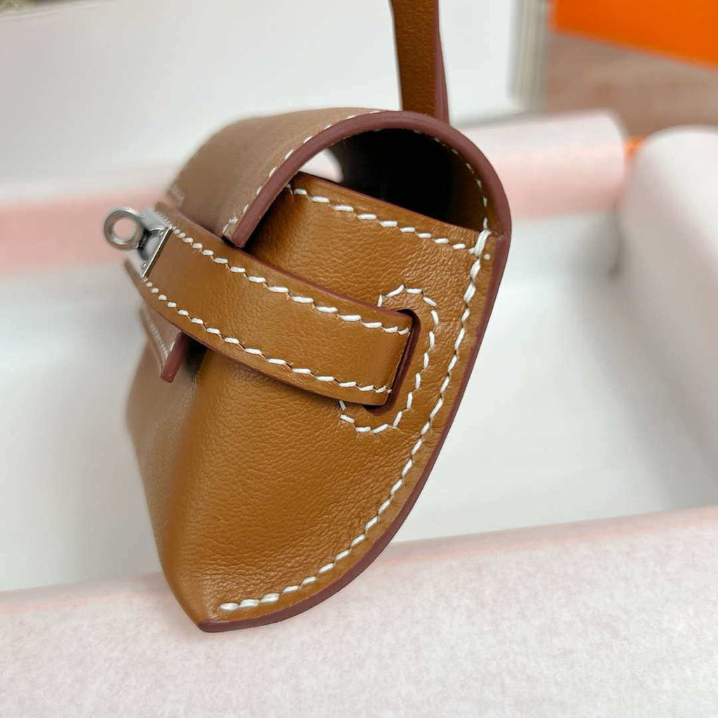 Hermes H084665CK0U Kellyfestival charm Kelly bag charm in Swift calfskin H88914