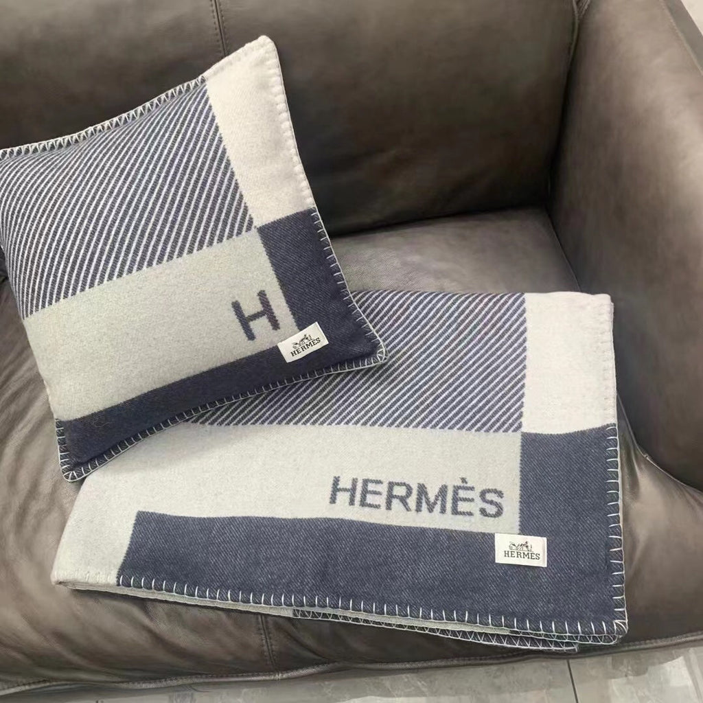 Hermes H102668 Avalon Rocabar Cashmere Blanket 299236