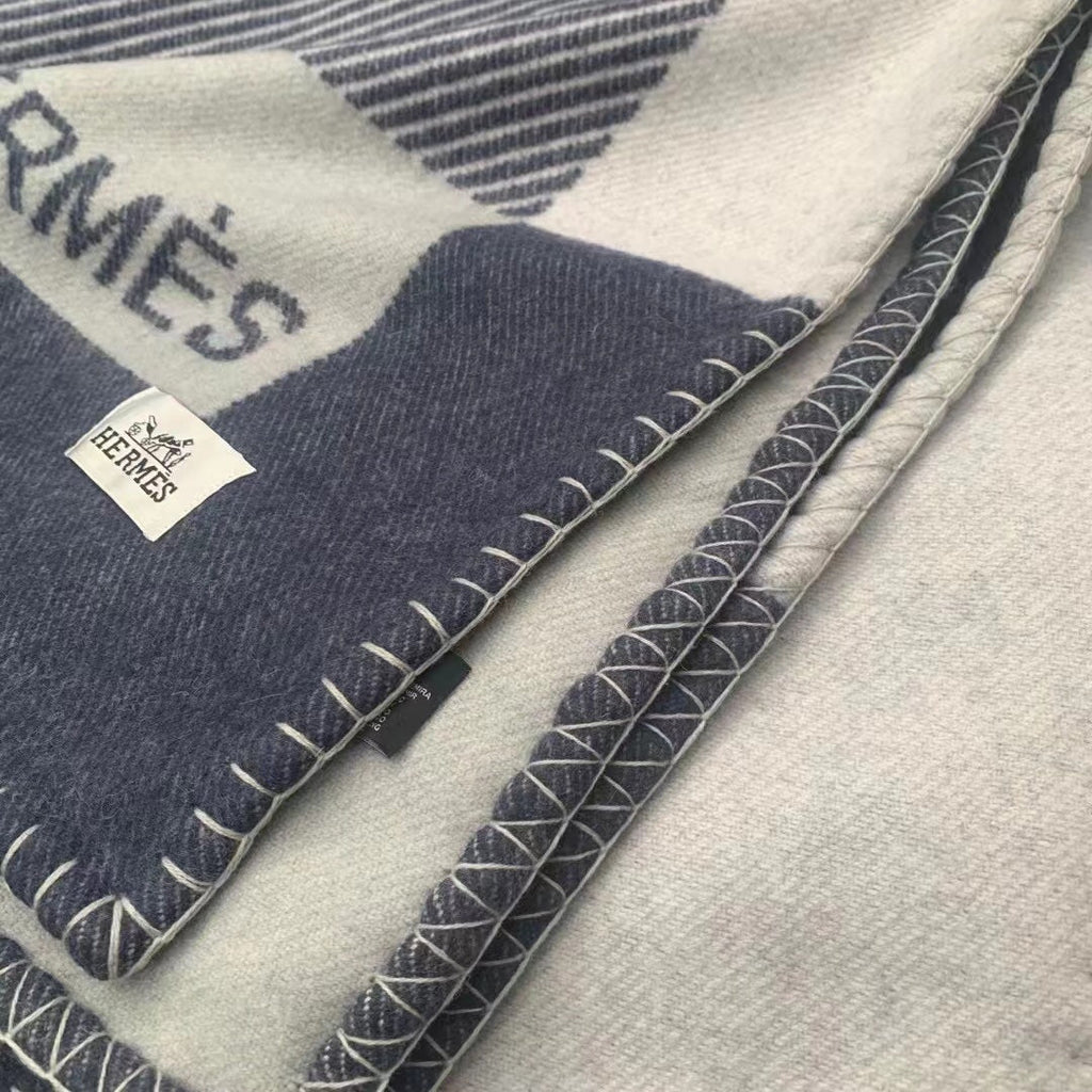 Hermes H102668 Avalon Rocabar Cashmere Blanket 299236