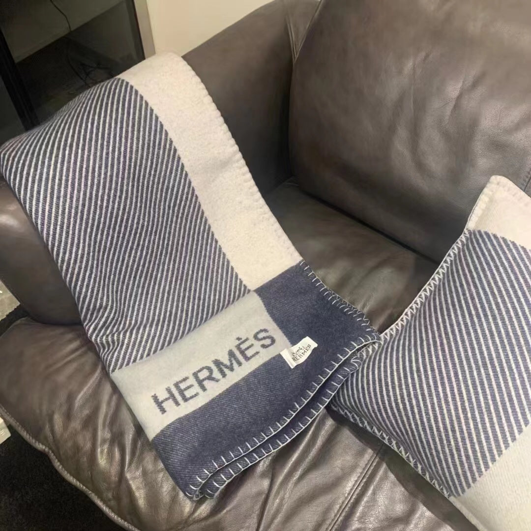 Hermes H102668 Avalon Rocabar Cashmere Blanket 299236
