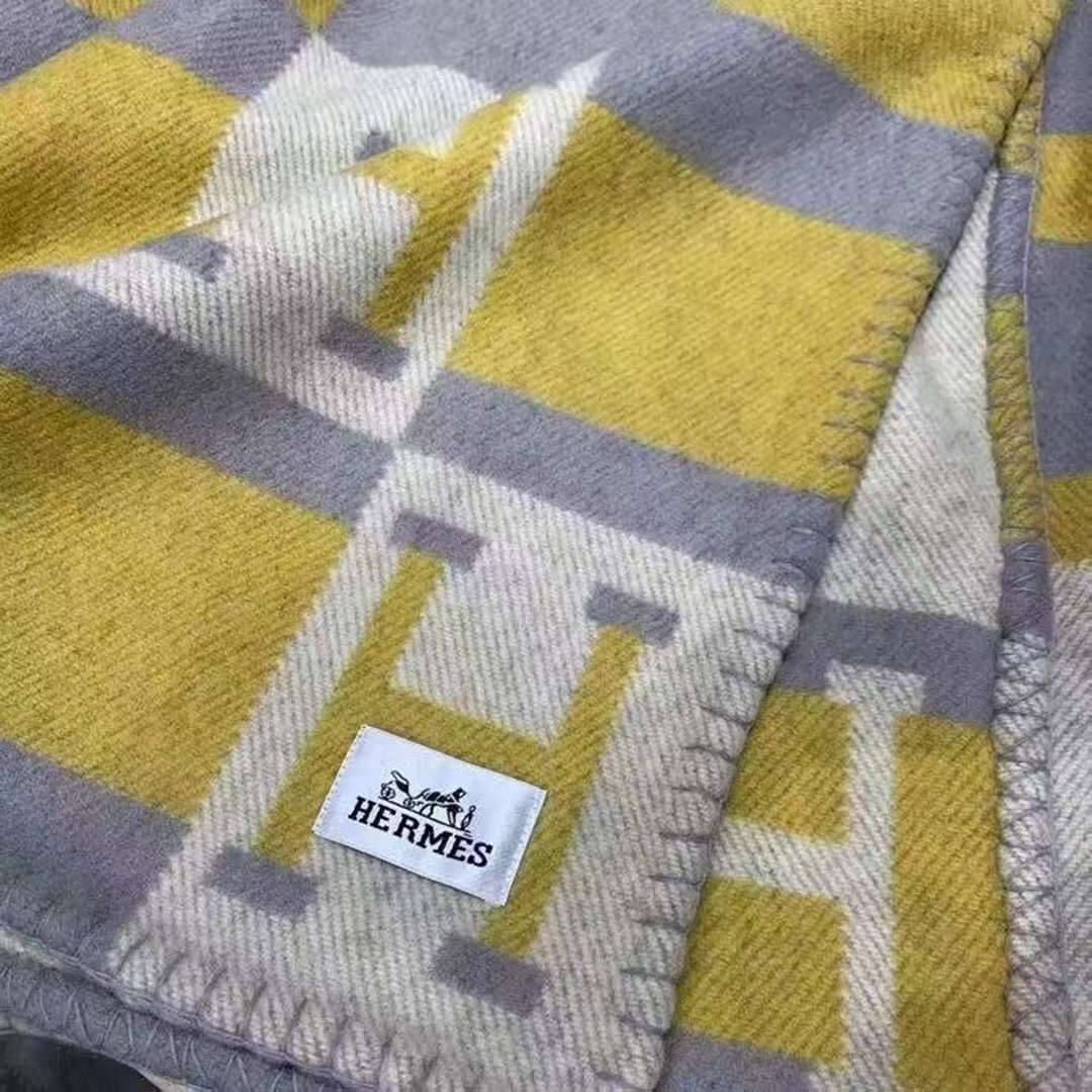 Hermes H102668 Avalon Rocabar Cashmere Blanket 299237