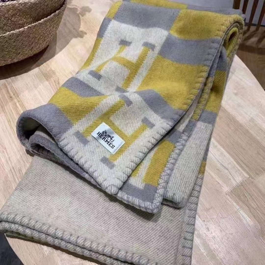 Hermes H102668 Avalon Rocabar Cashmere Blanket 299237