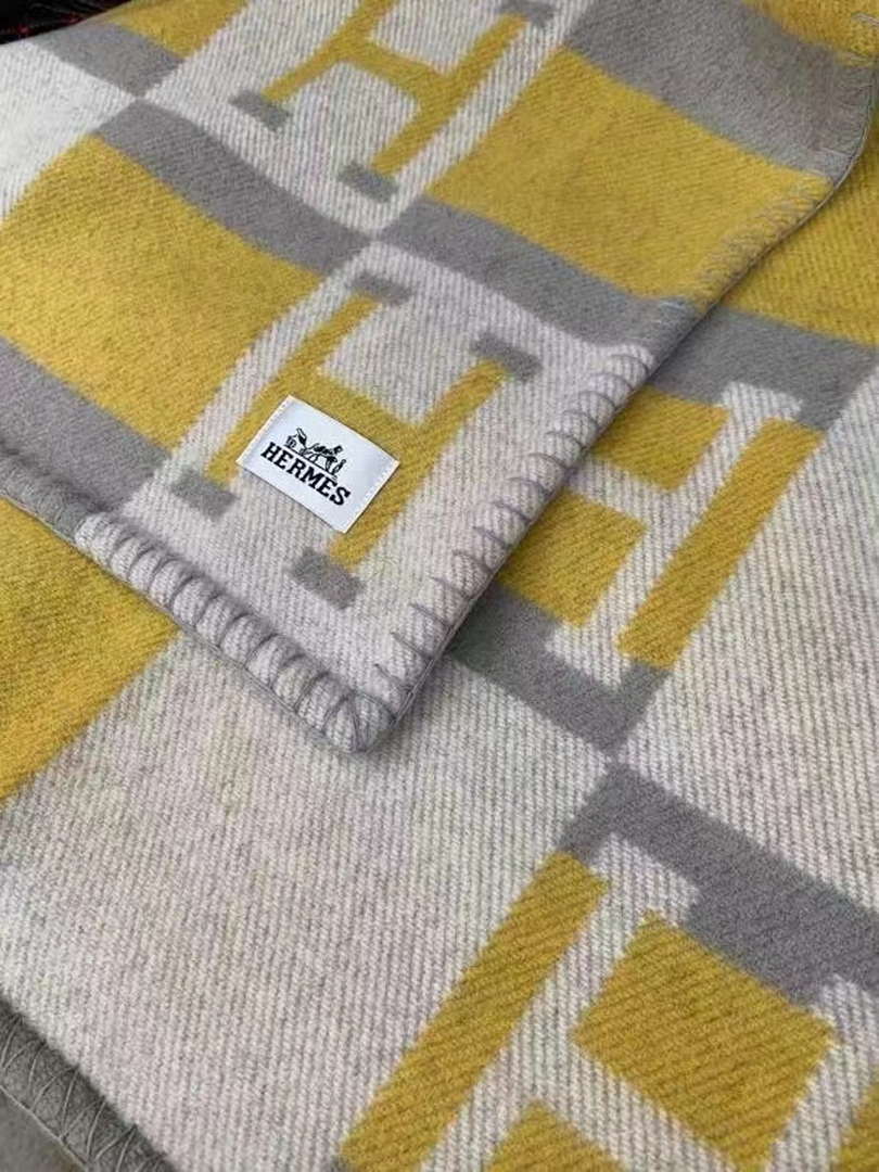Hermes H102668 Avalon Rocabar Cashmere Blanket 299237