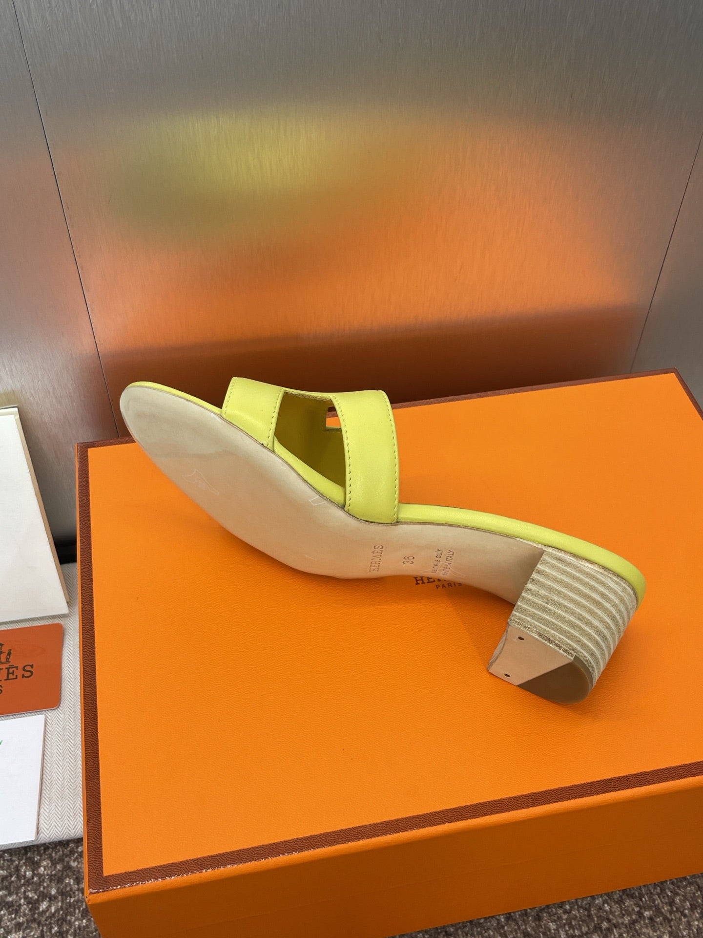 Hermes H141146Zv5K360 Women Oasis sandal smooth Calfskin H33684