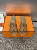 Hermes H141146Zv5K360 Women Oasis sandal smooth Calfskin H33685
