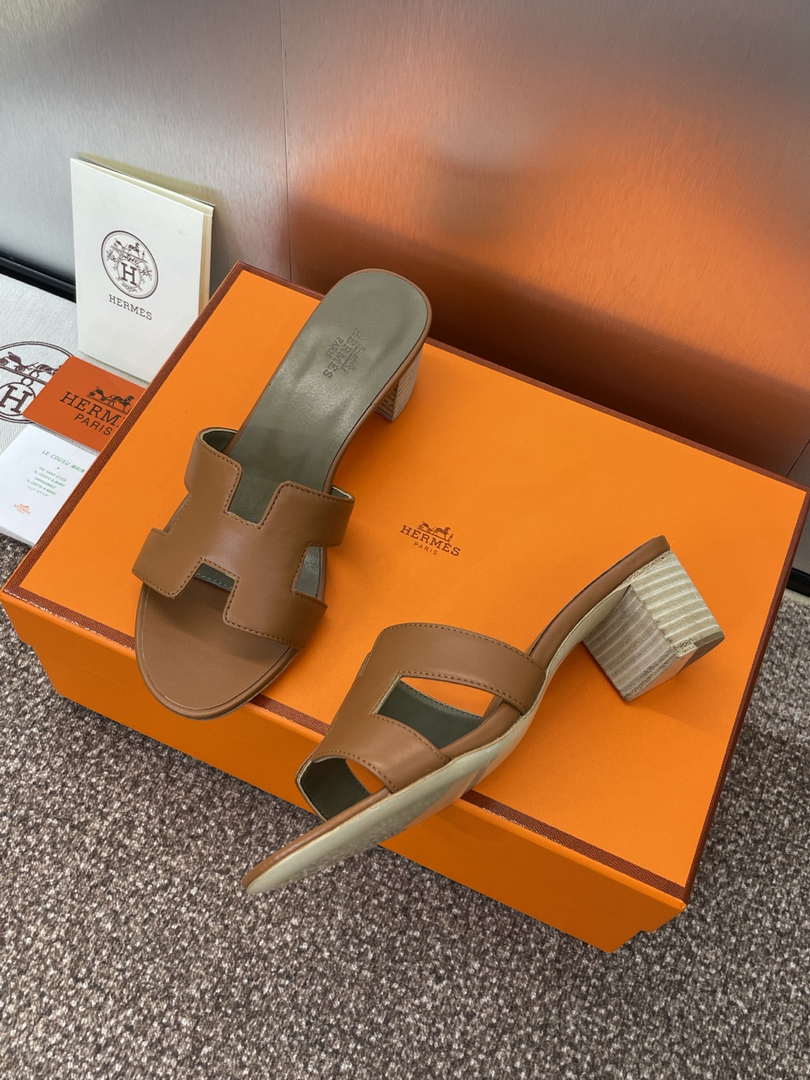 Hermes H141146Zv5K360 Women Oasis sandal smooth Calfskin H33685
