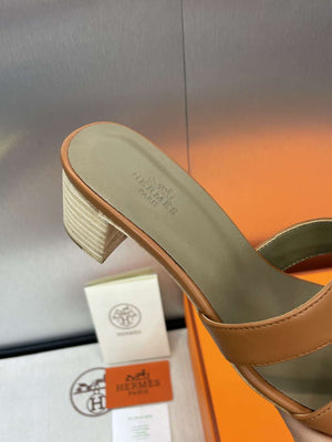 Hermes H141146Zv5K360 Women Oasis sandal smooth Calfskin H33685 - Euro 34=US 3 - View 8