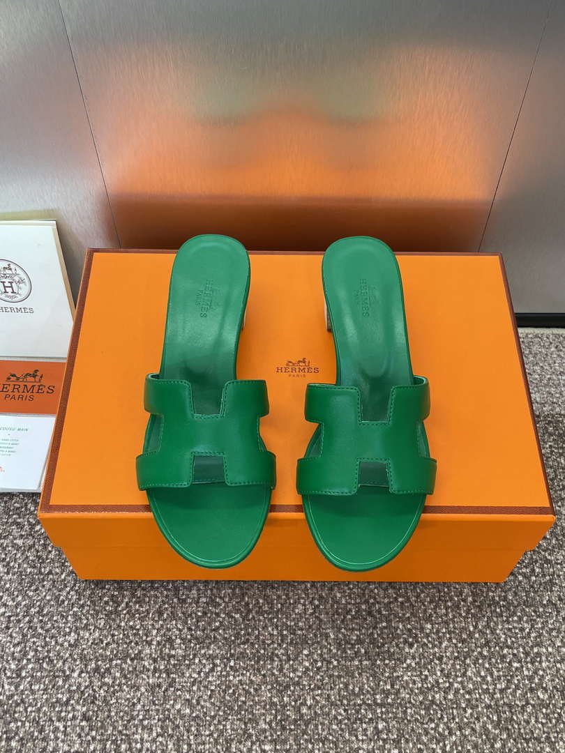 Hermes H141146Zv5K360 Women Oasis sandal smooth Calfskin H33686