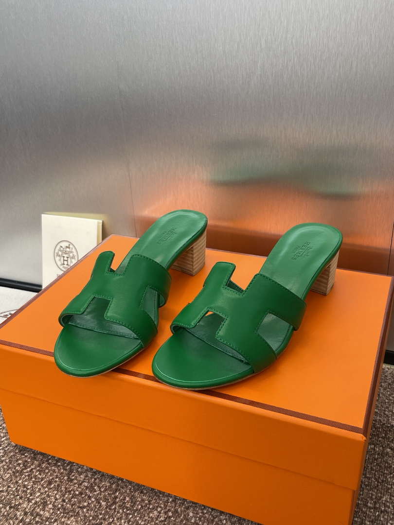 Hermes H141146Zv5K360 Women Oasis sandal smooth Calfskin H33686