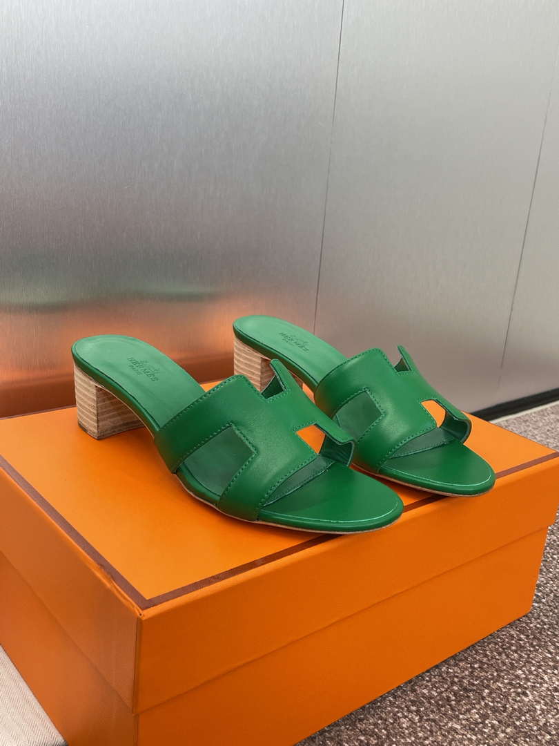 Hermes H141146Zv5K360 Women Oasis sandal smooth Calfskin H33686