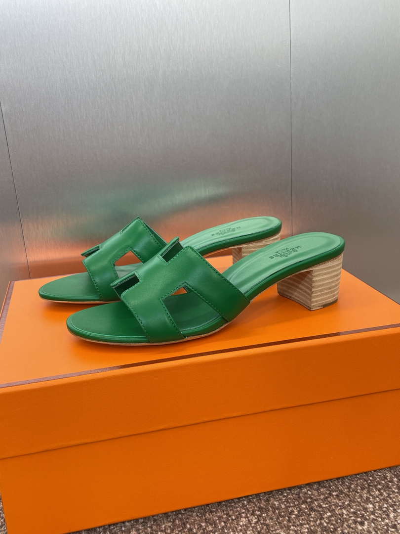 Hermes H141146Zv5K360 Women Oasis sandal smooth Calfskin H33686