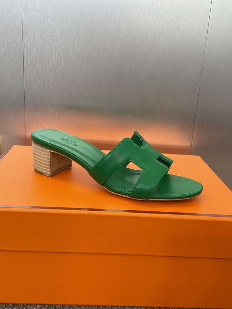 Hermes H141146Zv5K360 Women Oasis sandal smooth Calfskin H33686