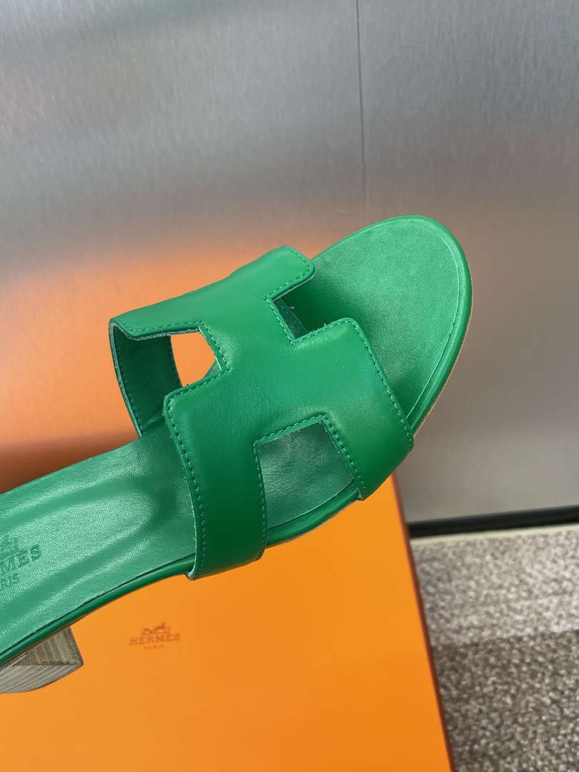 Hermes H141146Zv5K360 Women Oasis sandal smooth Calfskin H33686