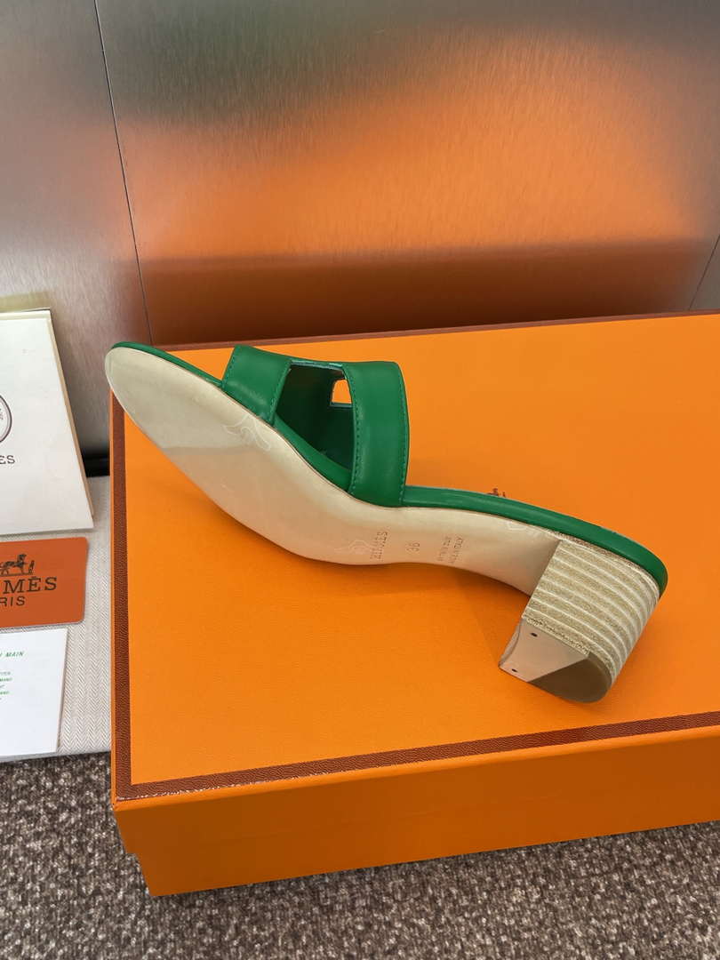 Hermes H141146Zv5K360 Women Oasis sandal smooth Calfskin H33686
