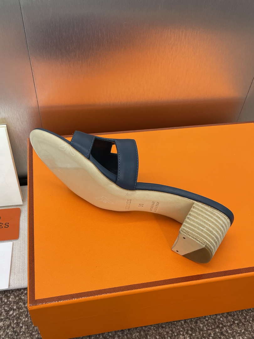 Hermes H141146Zv5K360 Women Oasis sandal smooth Calfskin H33687