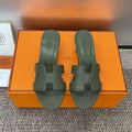 Hermes H141146Zv5K360 Women Oasis sandal smooth Calfskin H33688 - Euro 34=US 3 - View 1