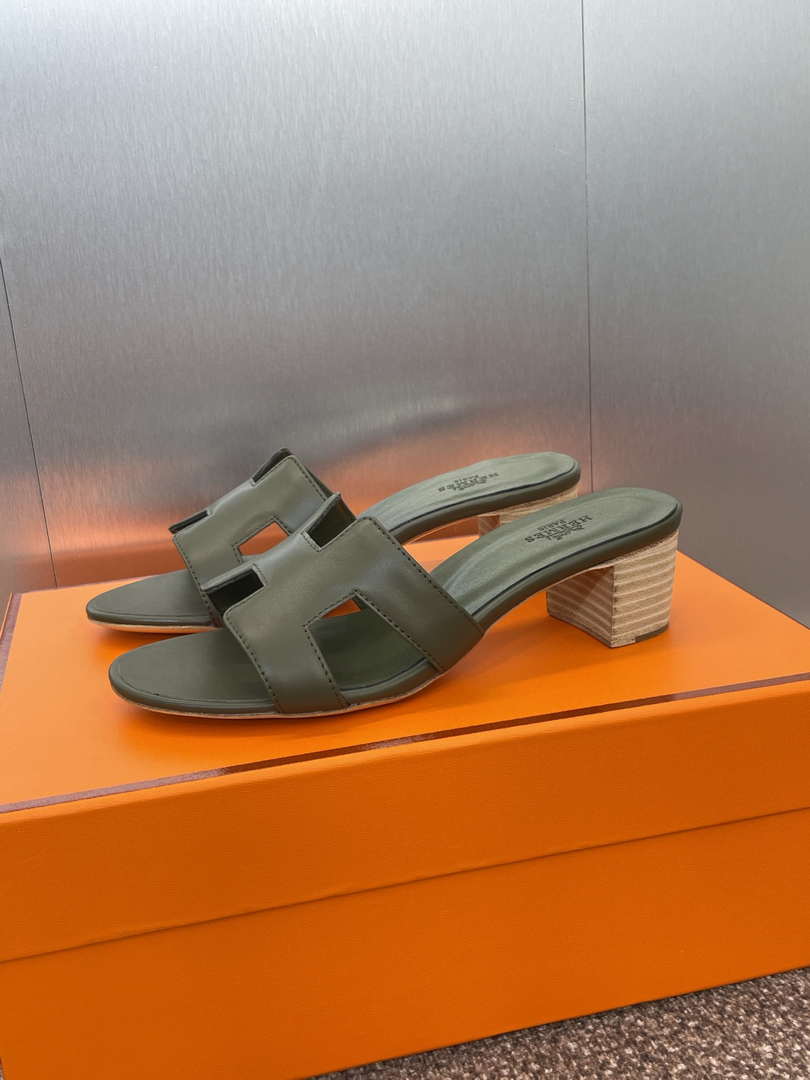Hermes H141146Zv5K360 Women Oasis sandal smooth Calfskin H33688