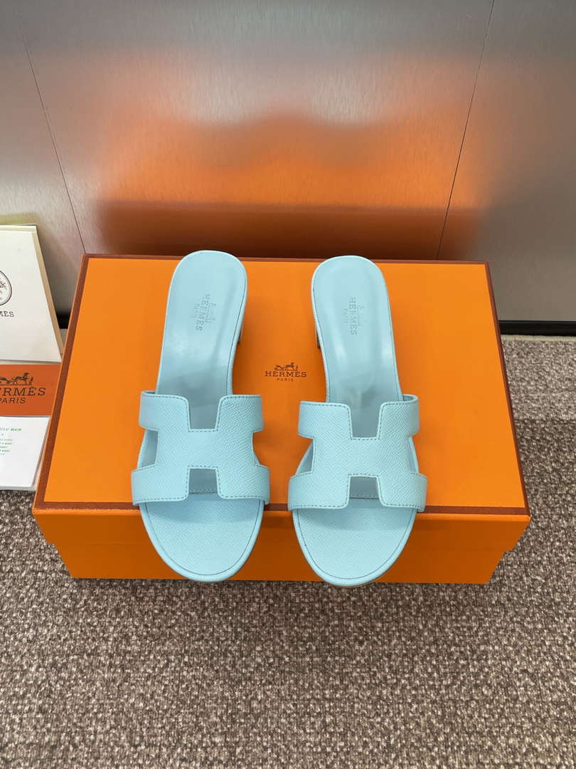 Hermes H141146Zv5K360 Women Oasis sandal smooth Calfskin H33690