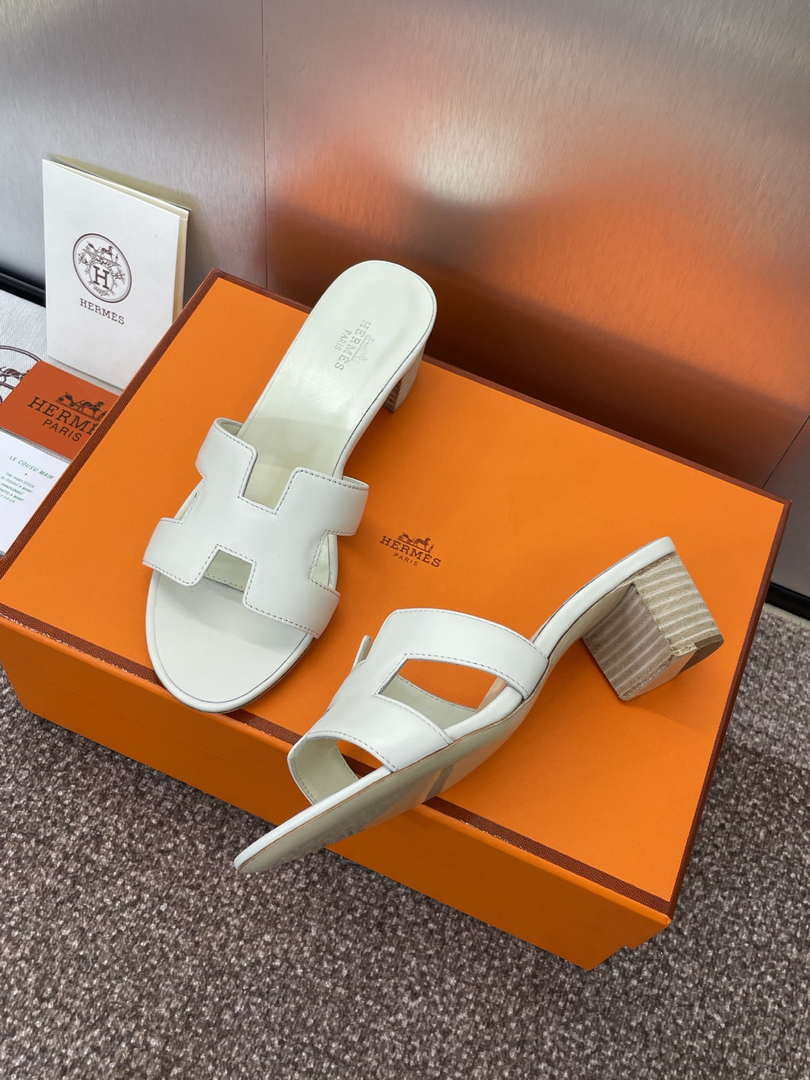 Hermes H141146Zv5K360 Women Oasis sandal smooth Calfskin H33691