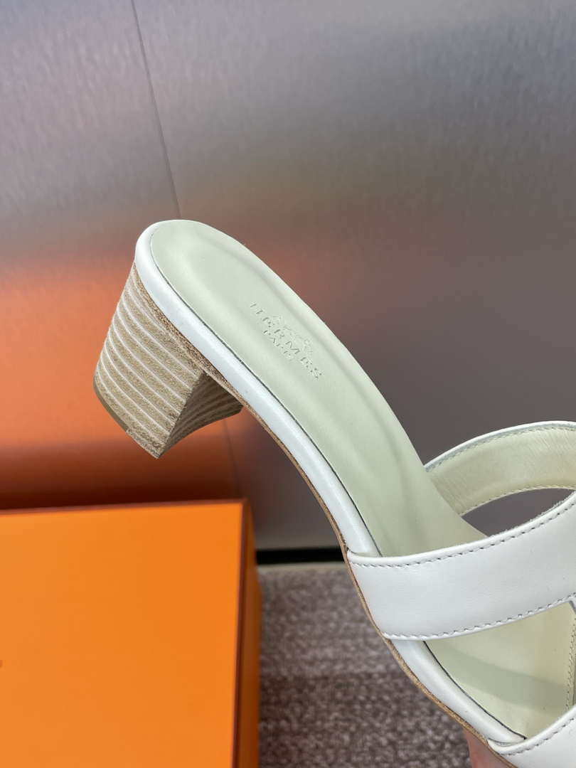 Hermes H141146Zv5K360 Women Oasis sandal smooth Calfskin H33691