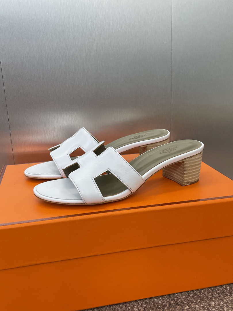 Hermes H141146Zv5K360 Women Oasis sandal smooth Calfskin H33692