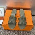 Hermes H151215ZvGT360 Women Oasis sandal H33670 - Euro 34=US 3 - View 1