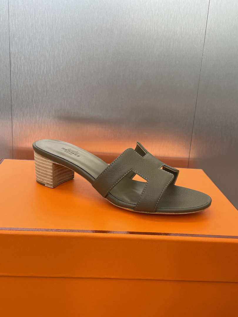 Hermes H151215ZvGT360 Women Oasis sandal H33670