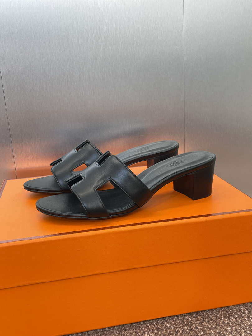 Hermes H141146Zv5K360 Women Oasis sandal smooth Calfskin H33673