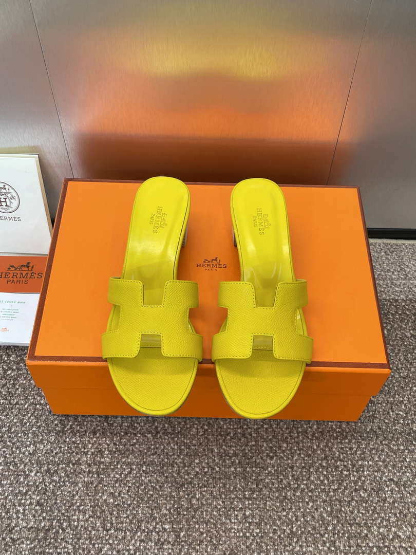 Hermes H151215ZvGT360 Women Oasis sandal H33674