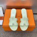 Hermes H151215ZvGT360 Women Oasis sandal H33676 - Euro 34=US 3 - View 1