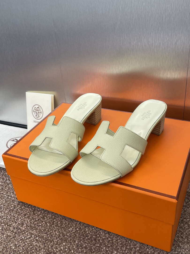 Hermes H151215ZvGT360 Women Oasis sandal H33676