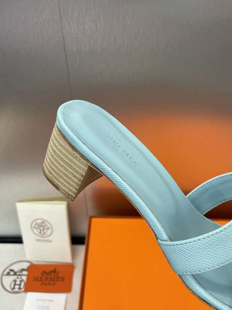 Hermes H151215ZvGT360 Women Oasis sandal H33677