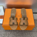 Hermes H151215ZvGT360 Women Oasis sandal  H33679 - Euro 34=US 3 - View 1