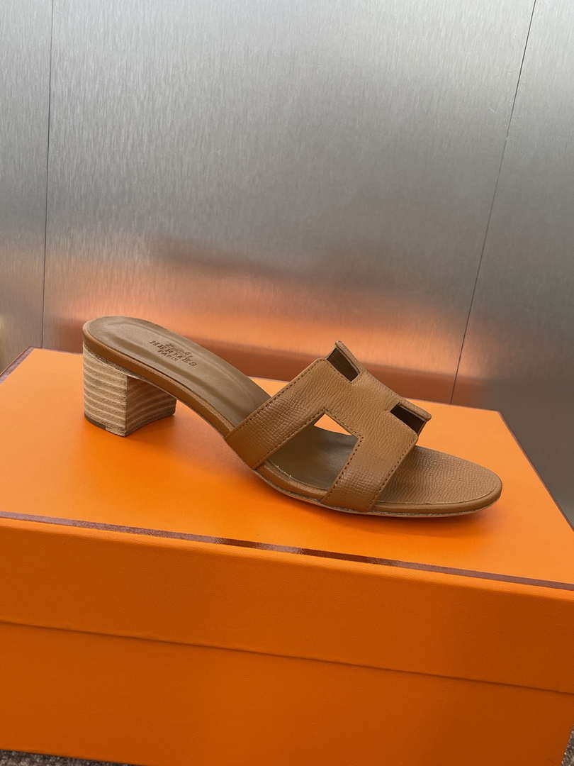Hermes H151215ZvGT360 Women Oasis sandal  H33679