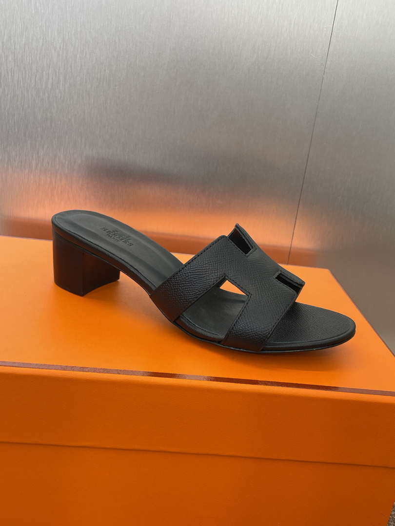 Hermes H151215ZvGT360 Women Oasis sandal H33680
