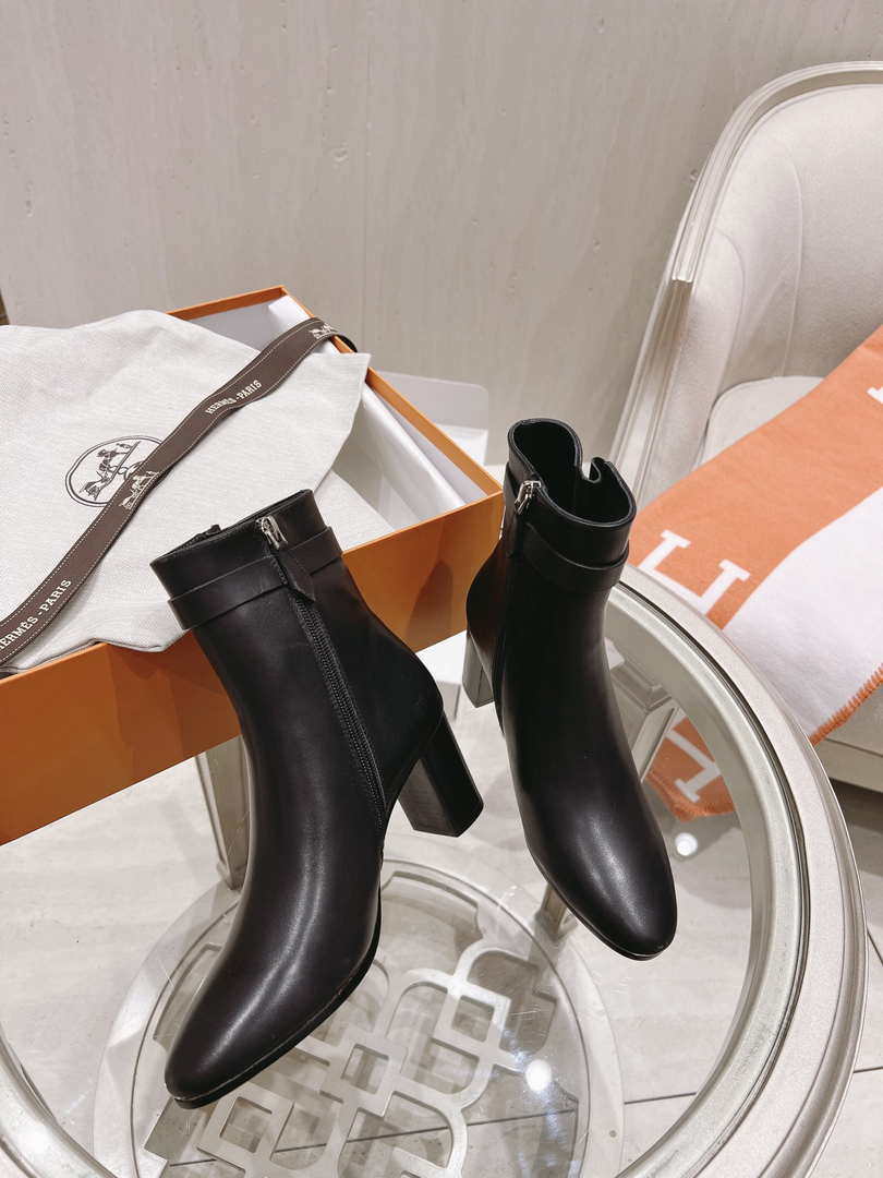 Hermes H182102Z 02350 Saint Germain ankle boot Black