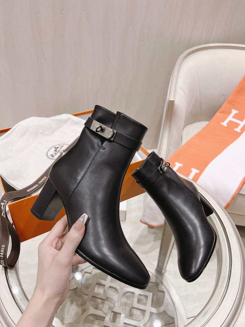 Hermes H182102Z 02350 Saint Germain ankle boot Black
