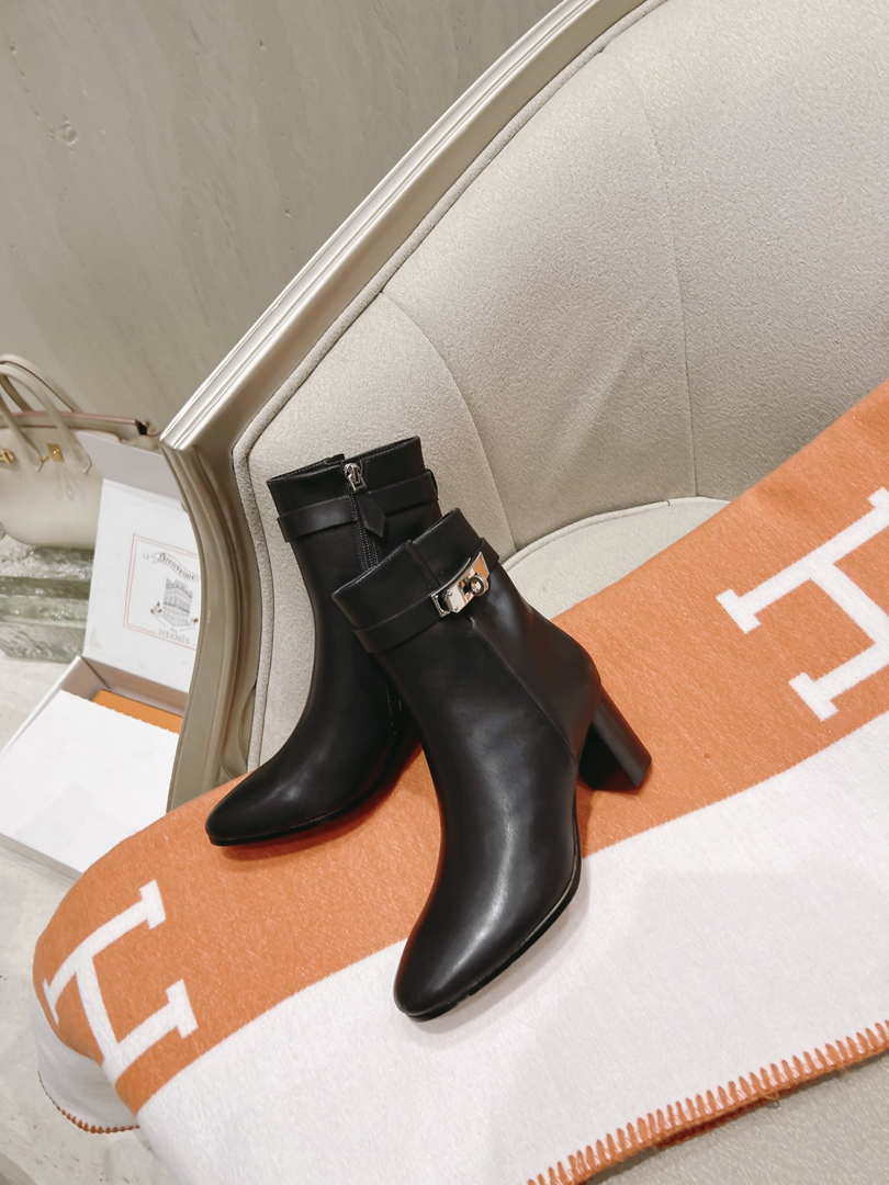 Hermes H182102Z 02350 Saint Germain ankle boot Black