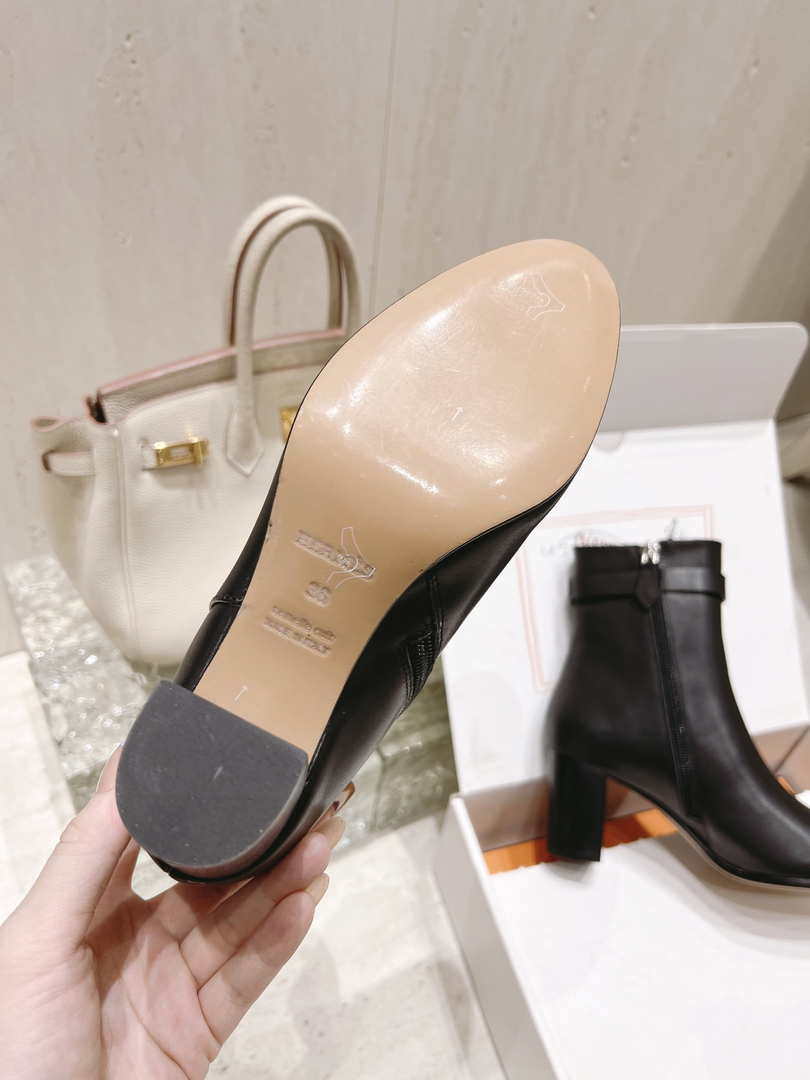 Hermes H182102Z 02350 Saint Germain ankle boot Black