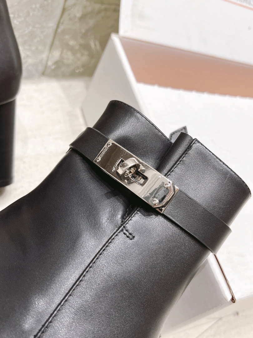 Hermes H182102Z 02350 Saint Germain ankle boot Black