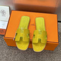 Hermes H202230Zv5K360 Women Crocodile calfskin Oran Sandal H33647 - Euro 34=US 3 - View 1