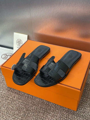 Hermes H202230Zv5K360 Women Crocodile calfskin Oran Sandal H33651 - Euro 34=US 3 - View 2