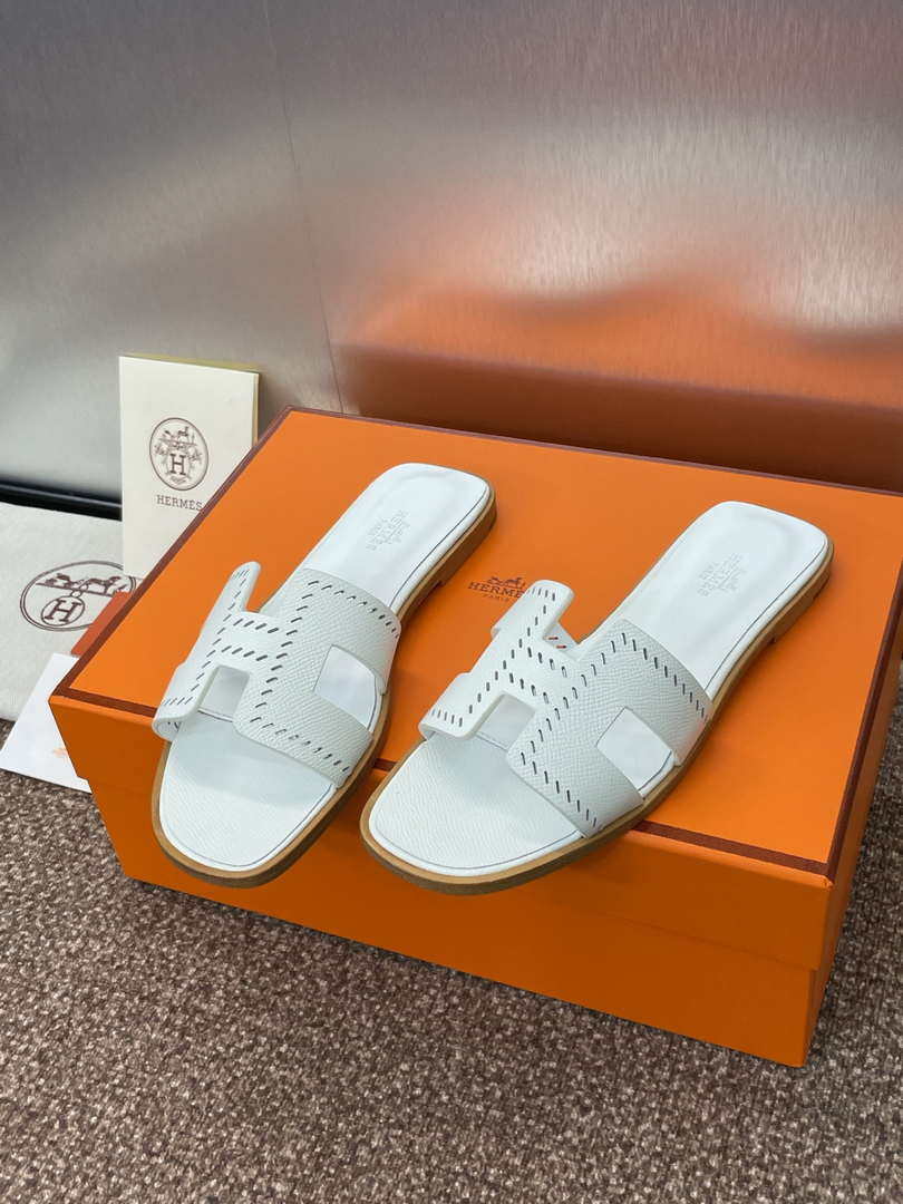 Hermes H202230Zv5K360 Women Oran Sandal H33627