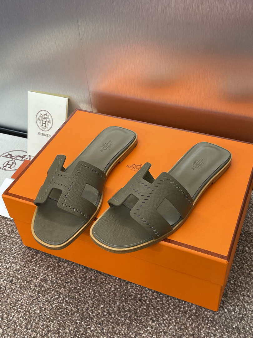 Hermes H202230Zv5K360 Women Oran Sandal H33628