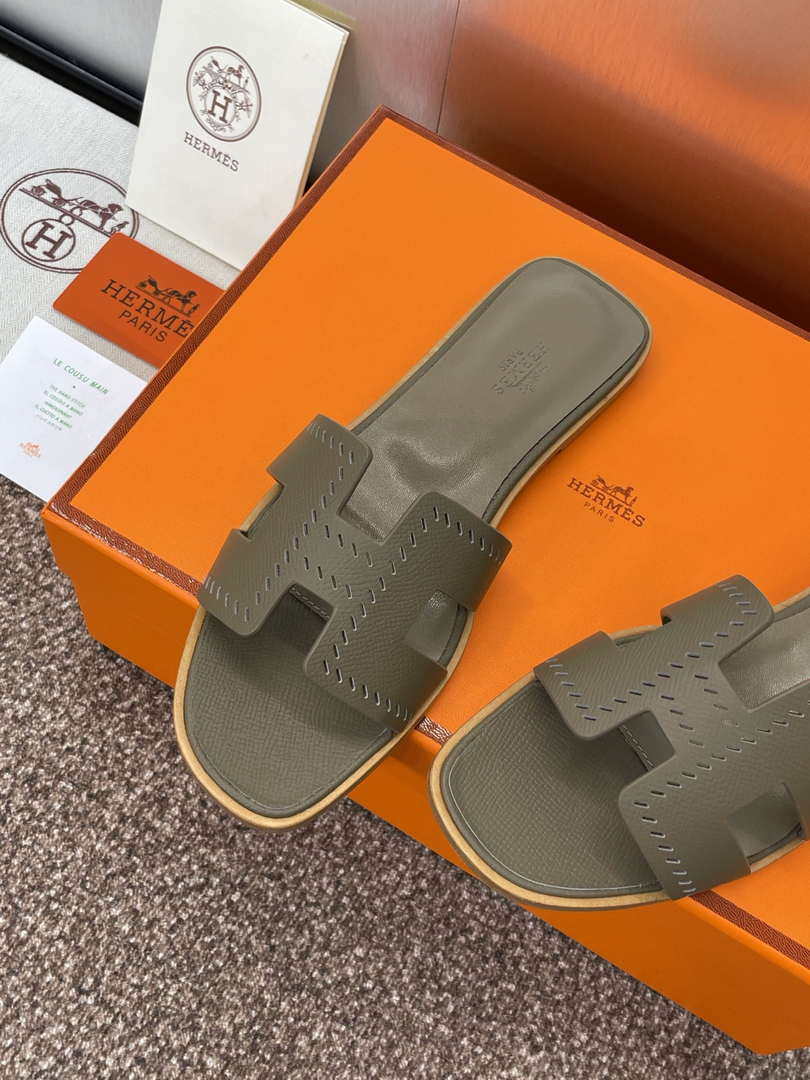 Hermes H202230Zv5K360 Women Oran Sandal H33628